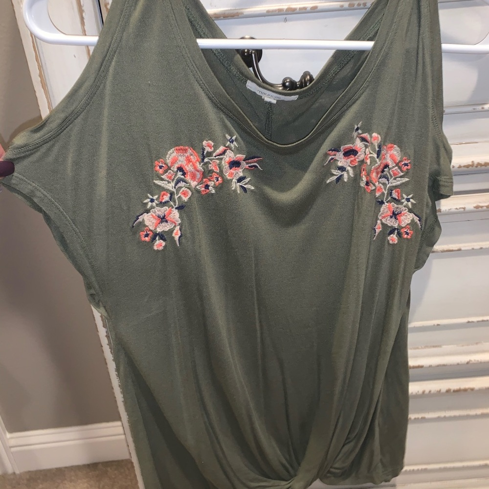 cold shoulder top